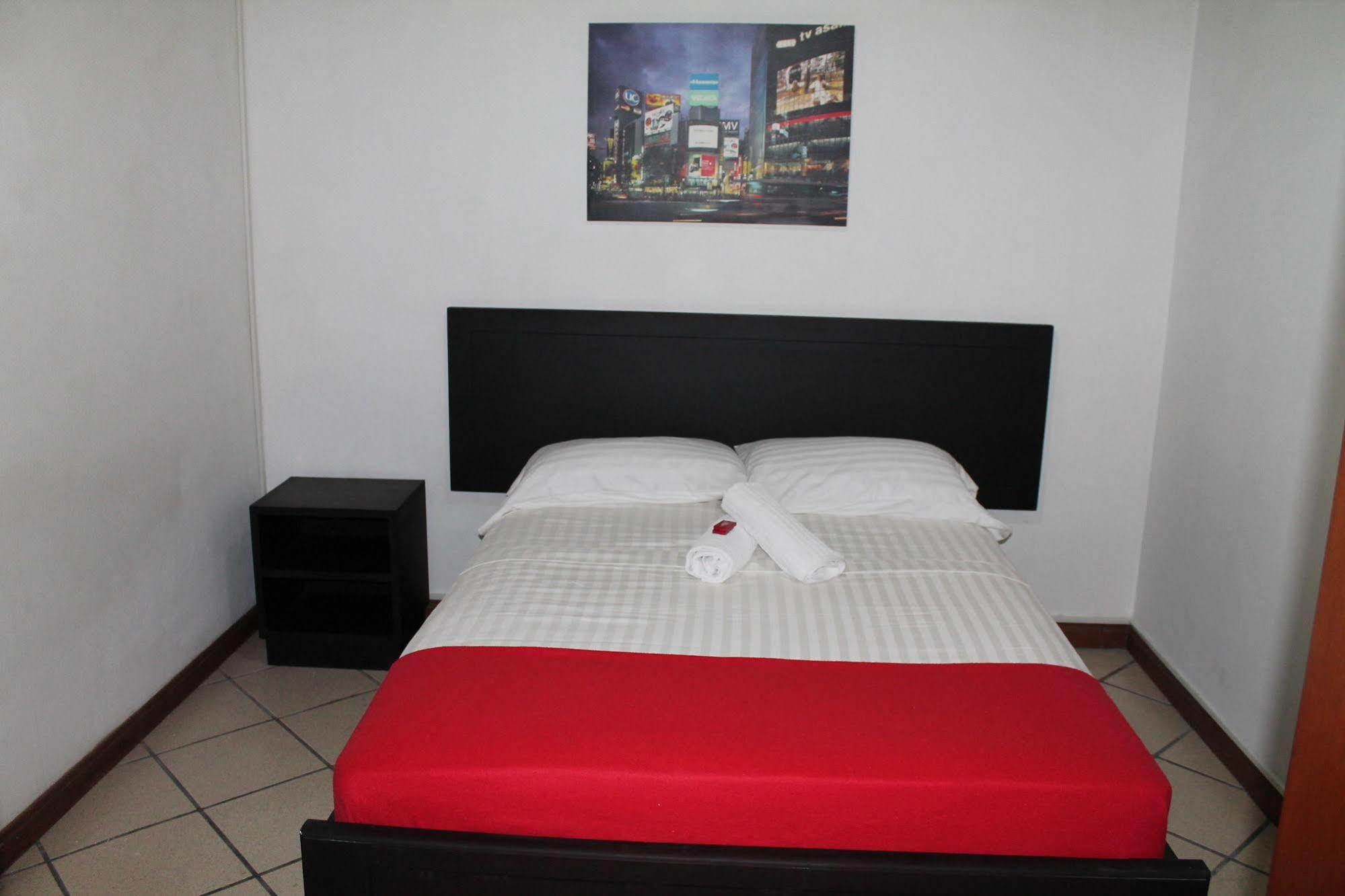 Pasadena Hostel Cali Ngoại thất bức ảnh
