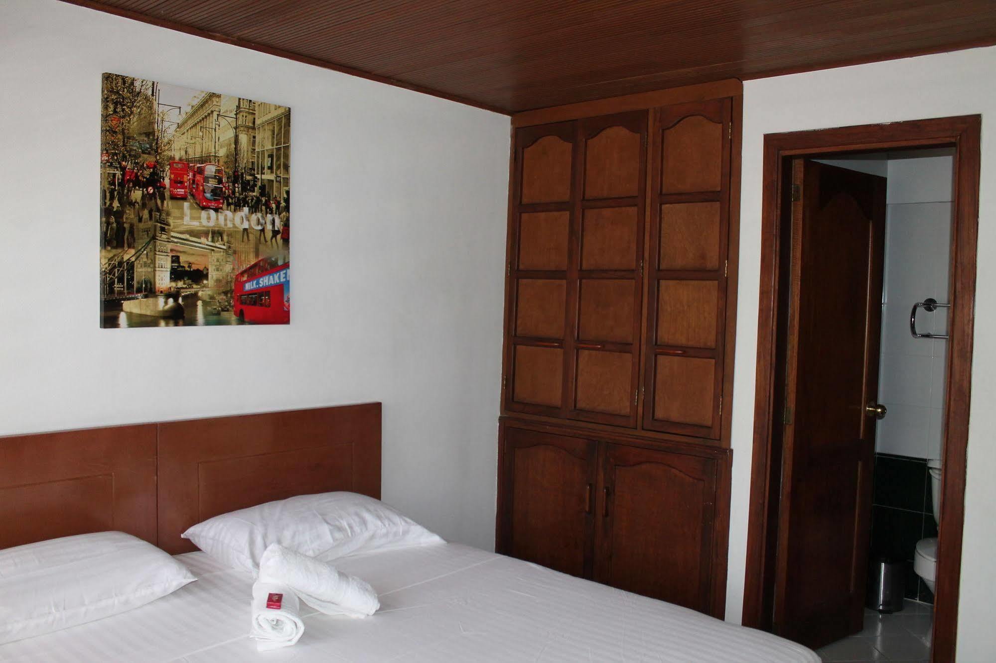 Pasadena Hostel Cali Ngoại thất bức ảnh